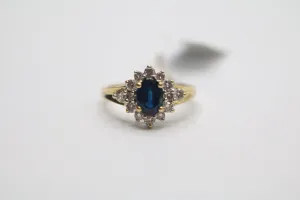 18K Yellow Gold Halo Sapphire & Diamond Ring (Size 6 1/2)