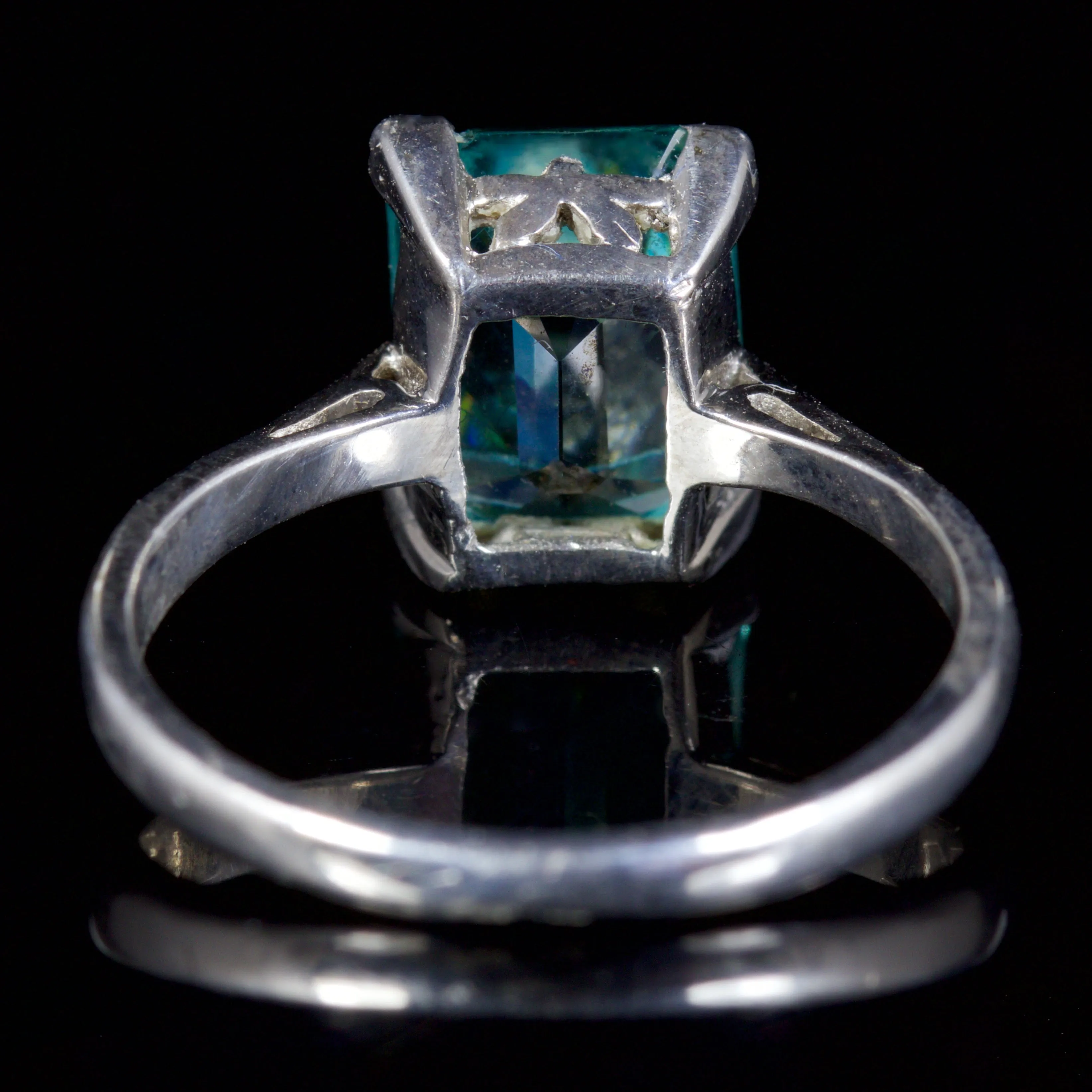 Antique Art Deco Blue Zircon Ring Emerald Cut Plat 18Ct Circa 1920