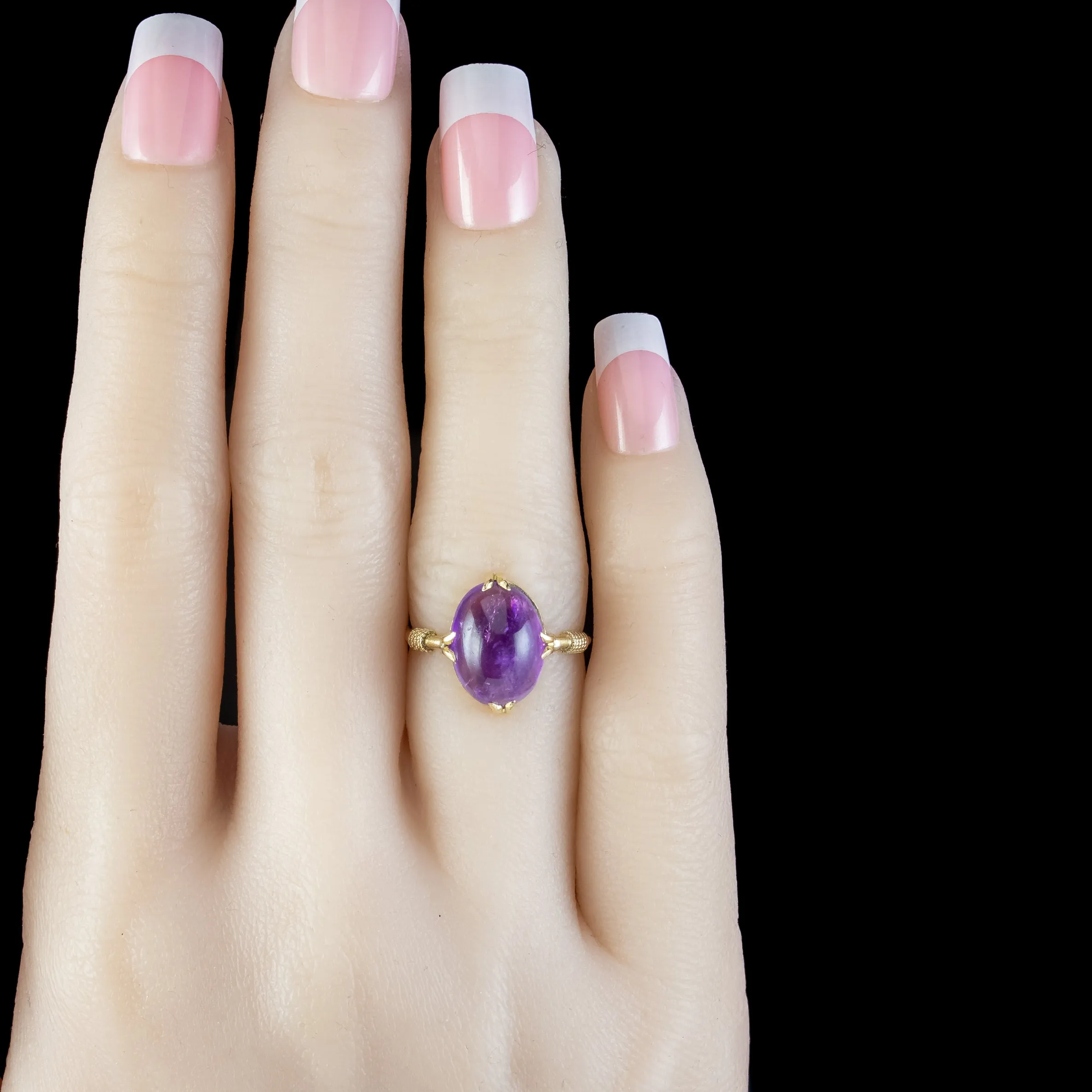 Antique Victorian Amethyst Ring 5ct Cabochon Amethyst