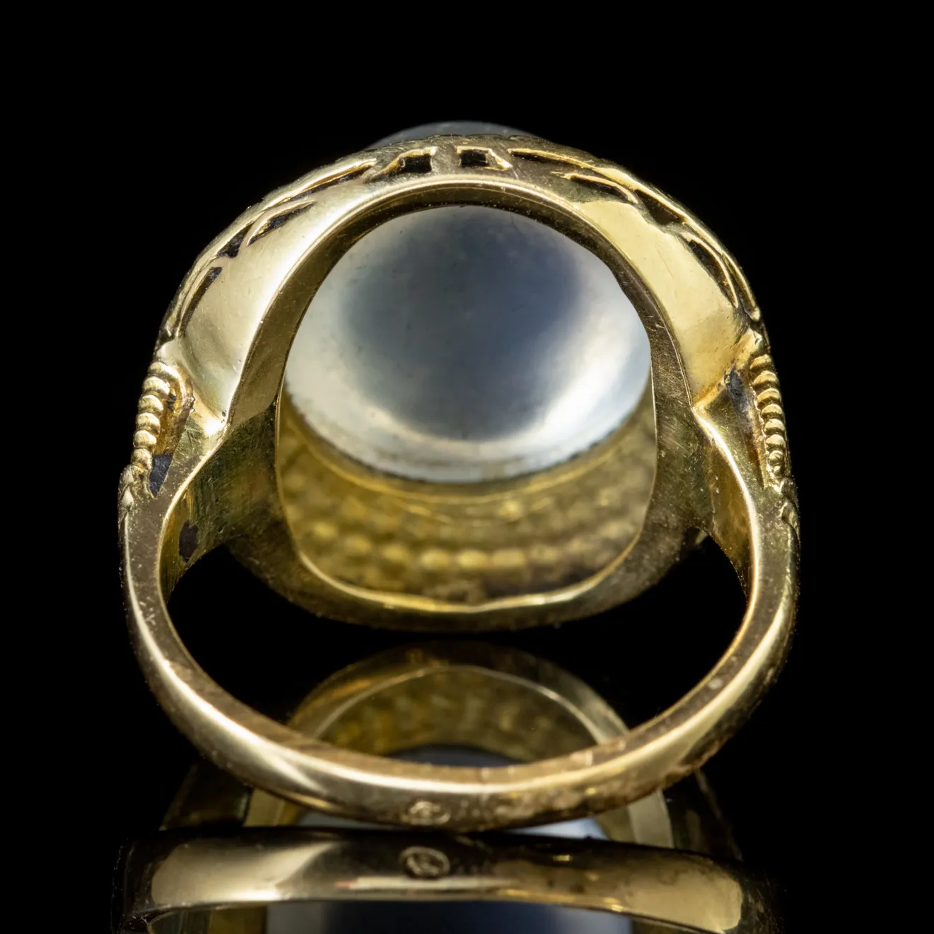 Antique Victorian French Cabochon Moonstone Ring 18Ct Gold Circa 1880