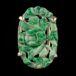 Antique Victorian Hand Carved Jade Ring 18Ct Gold Circa 1900