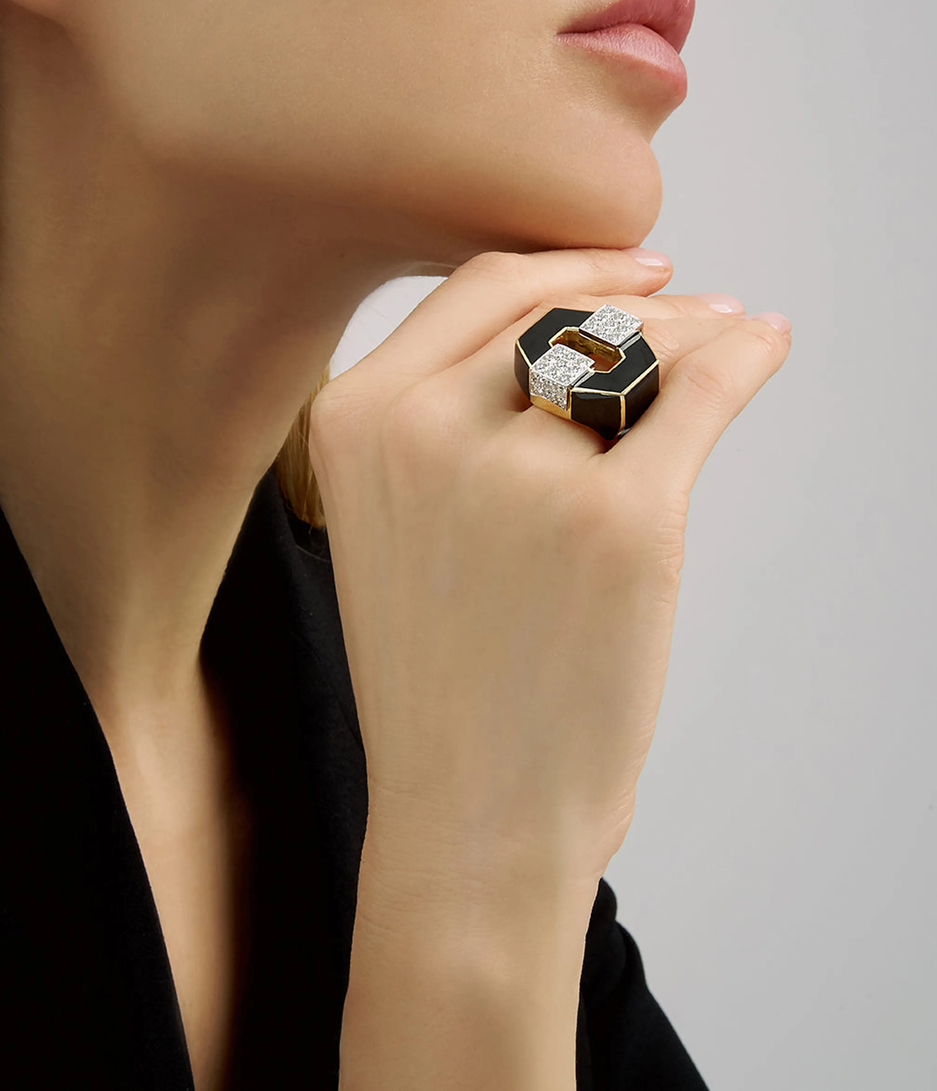 Buckle Ring, Black Enamel