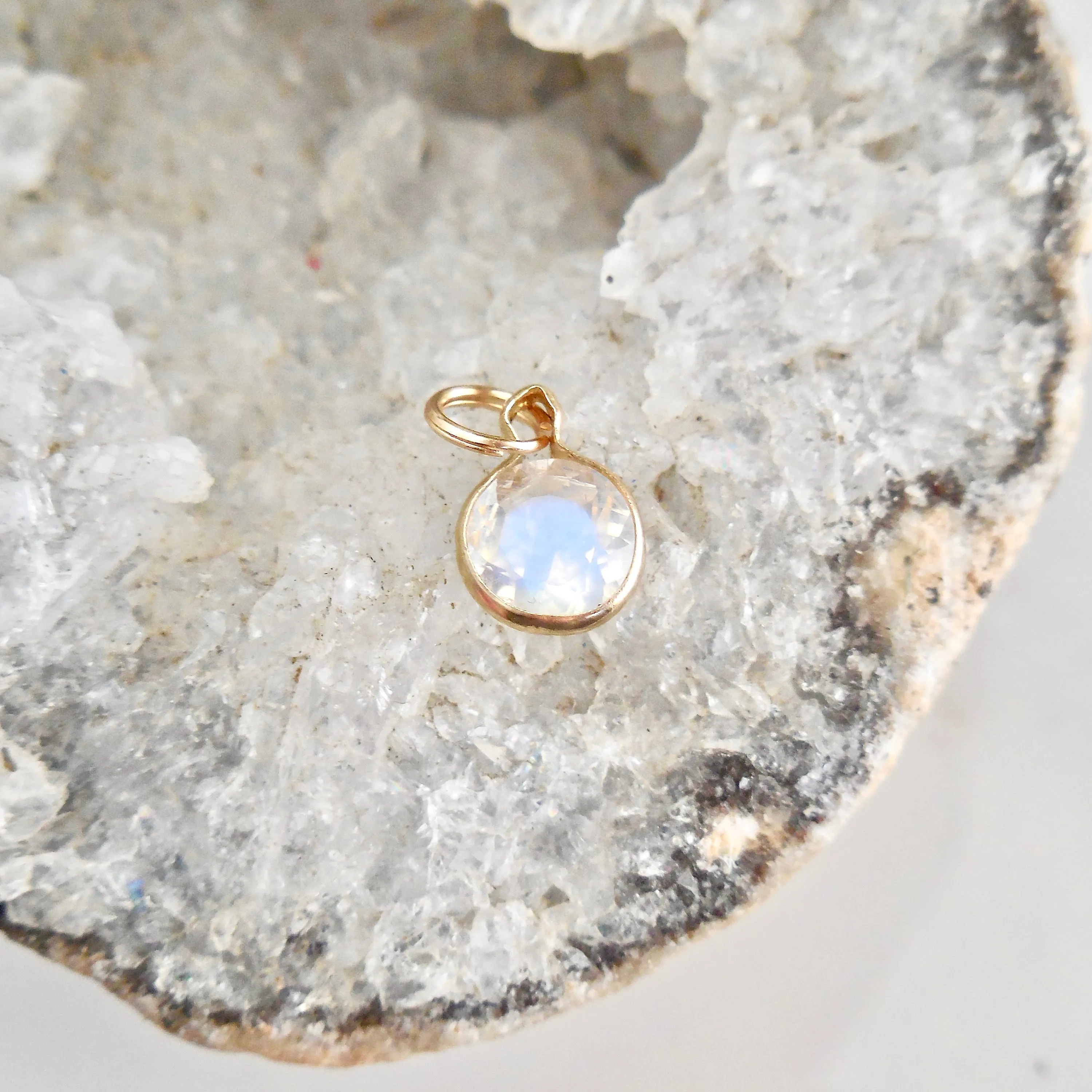 Delicate Moonstone Pendant - Moonstone Bezel Pendant in Gold or Silver - Dainty Moonstone Necklace