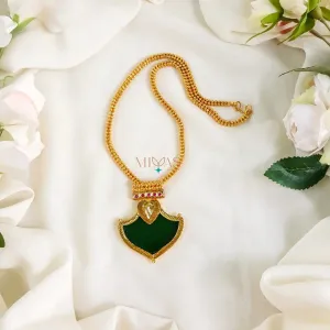 Elegant Kerala Style Palakka Pendant Chain