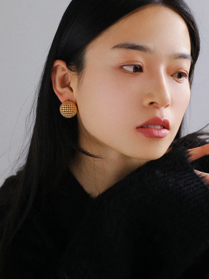 Grid Hollow Simple Gold Stud Earrings