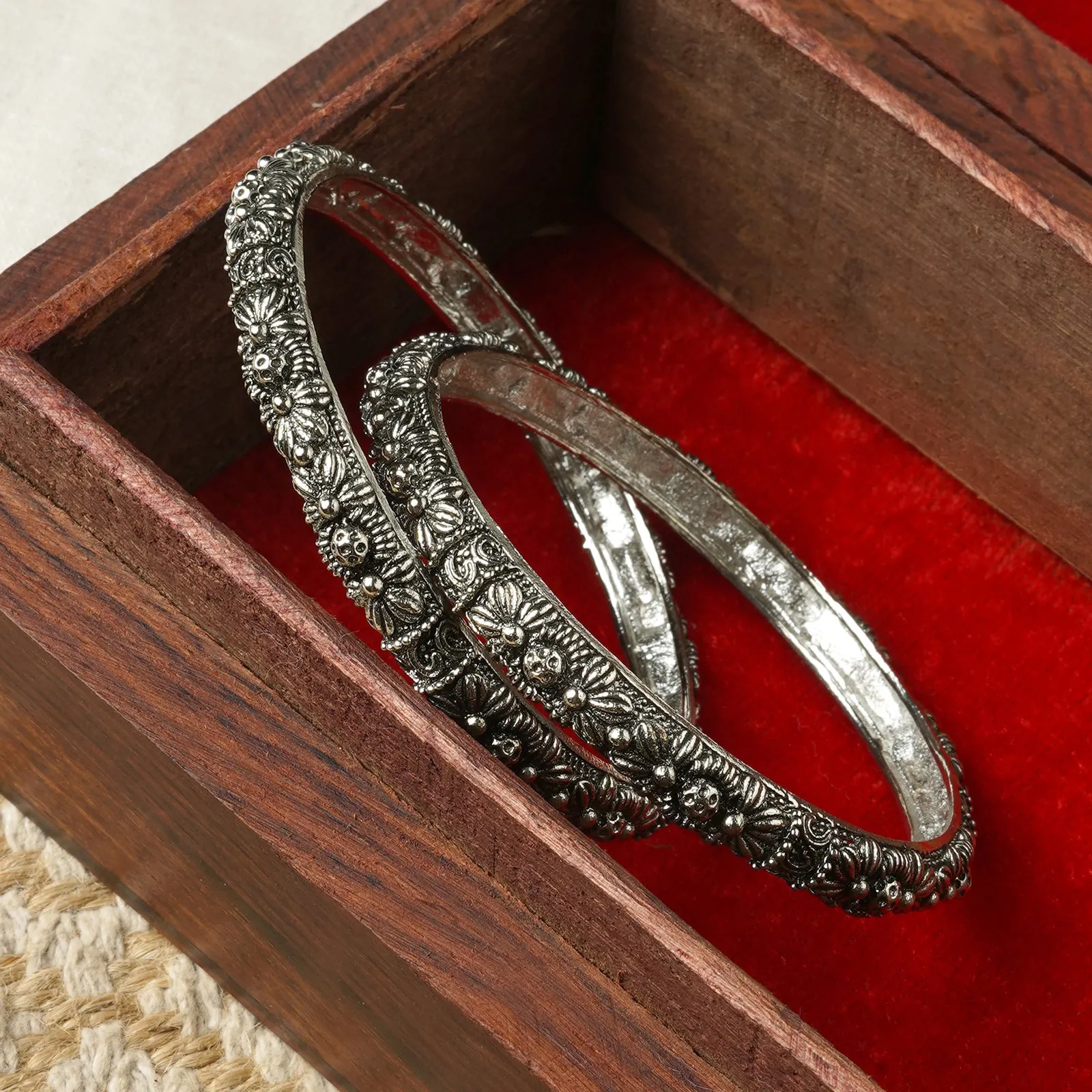 Magadha Silver Oxidized Bangles