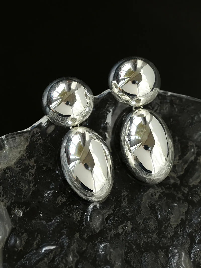 Modern Vista Metal Oval Earrings