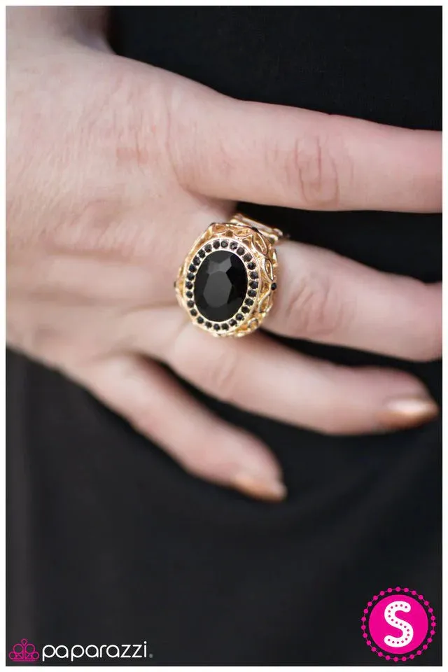 Paparazzi Ring ~ Jackpot! - Black