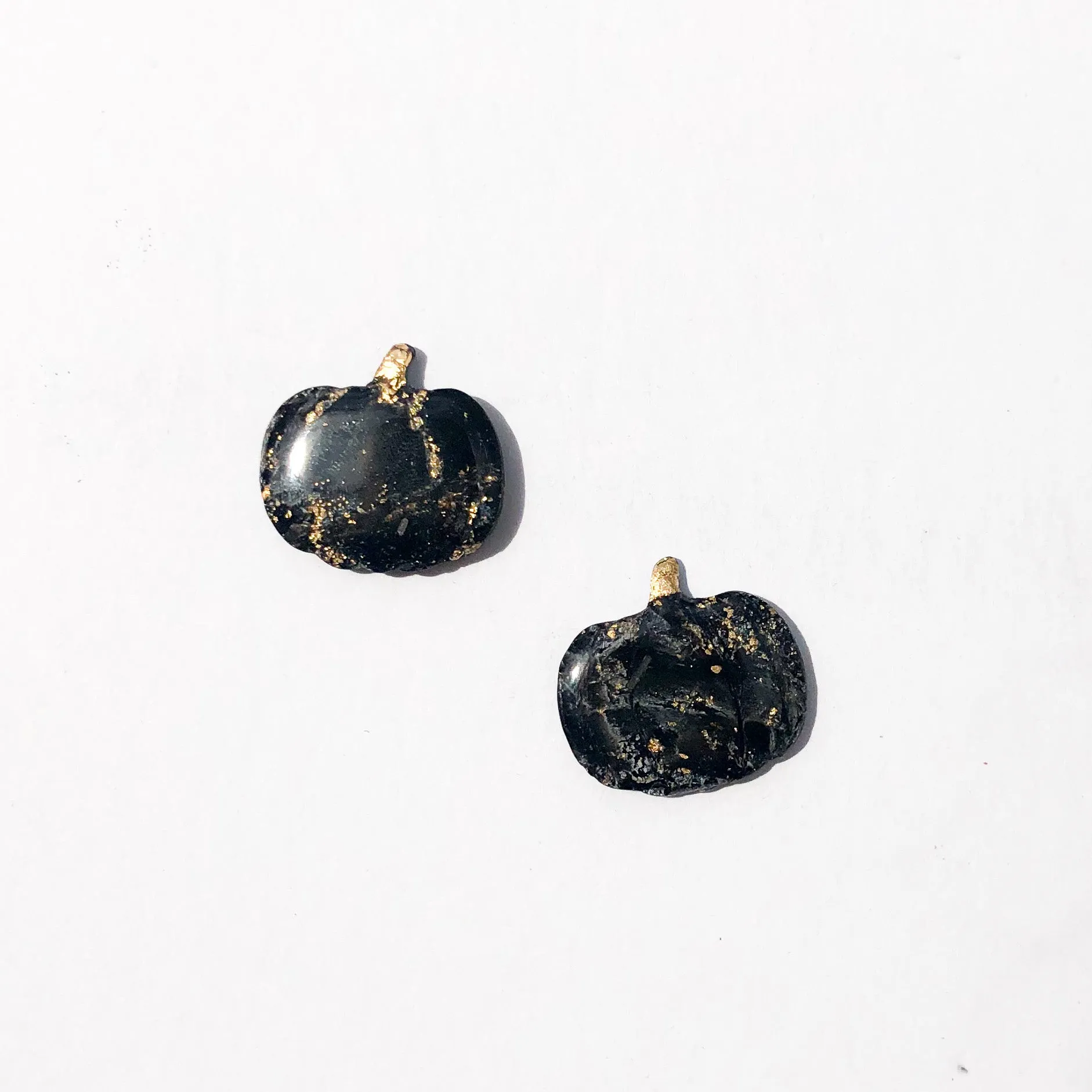 Pumpkin Studs