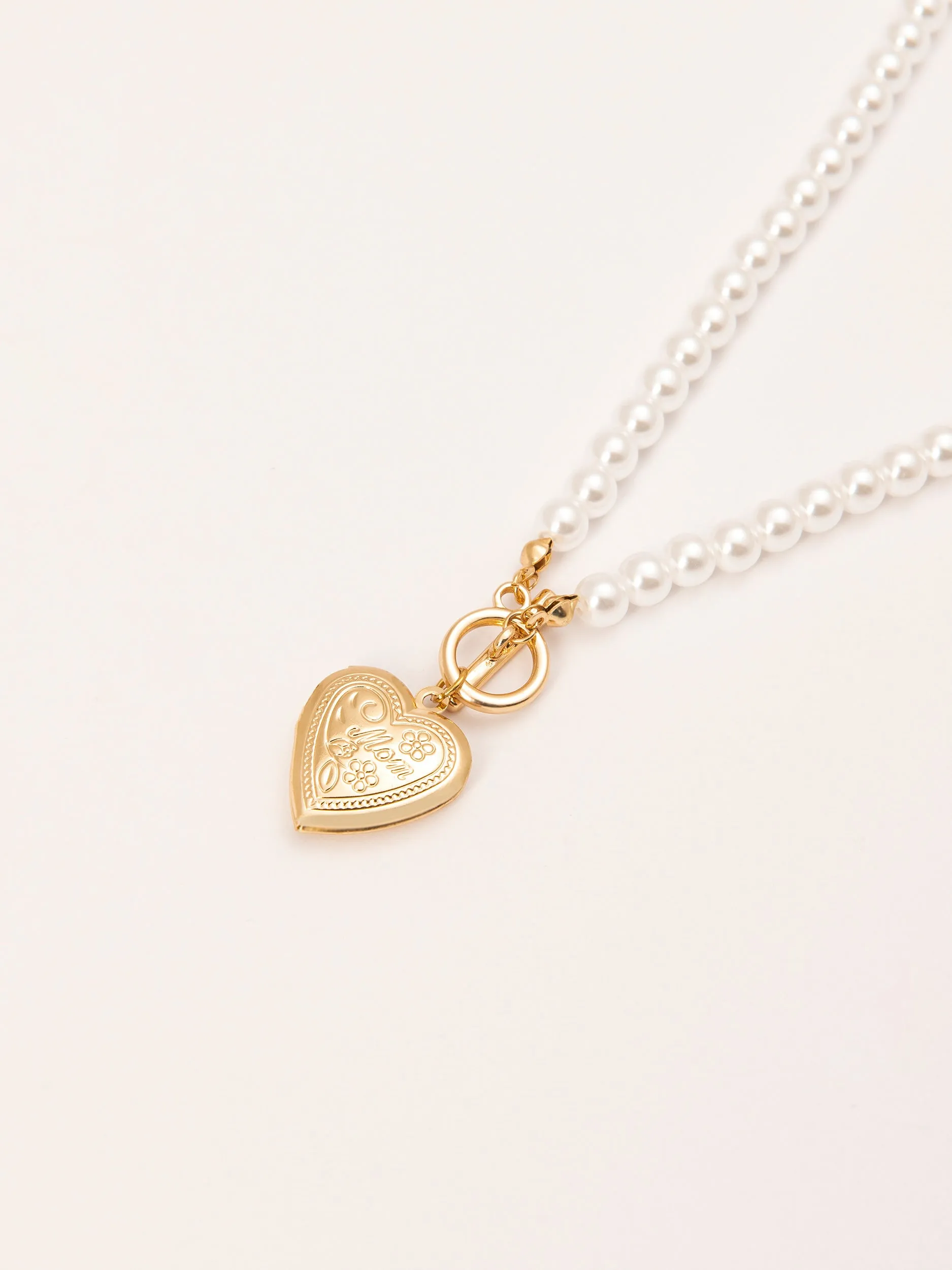 Regal Heart Necklace