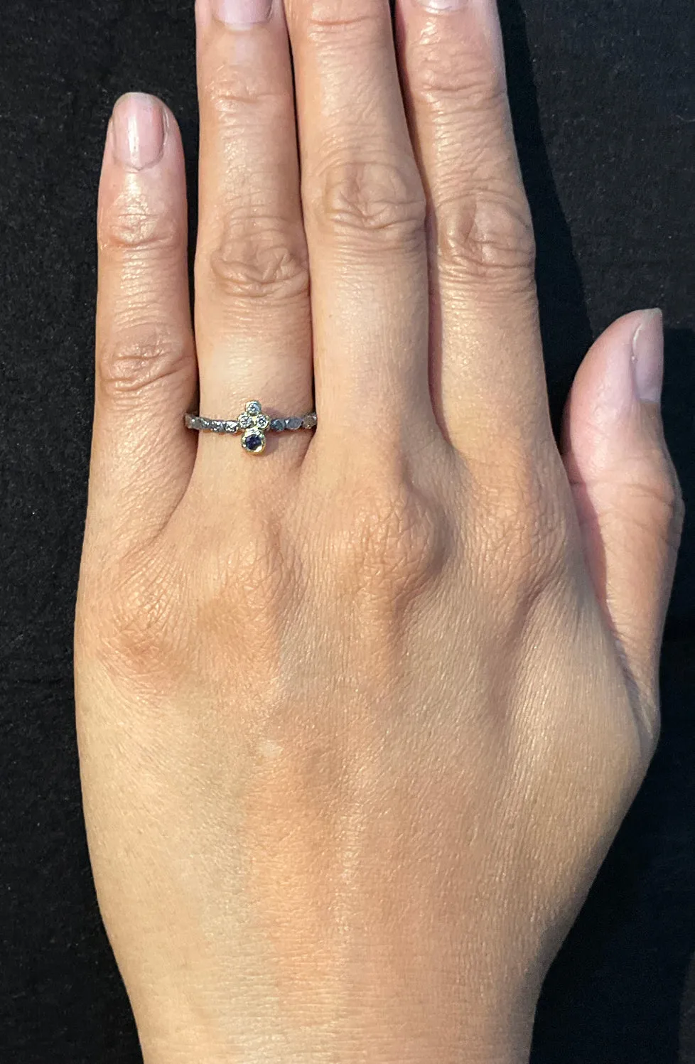 Skinny Pebbles Ring with sapphire and diamonds