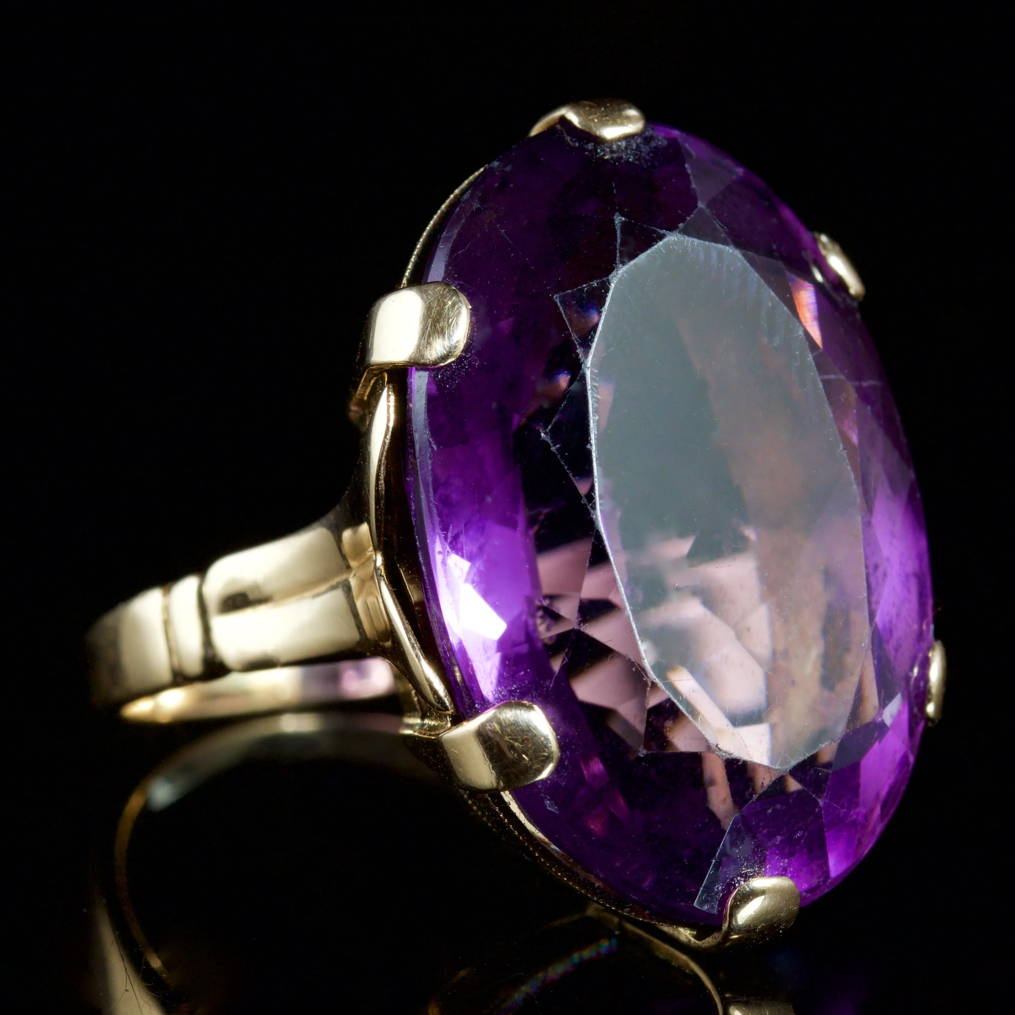 Vintage Large Amethyst Ring 14Ct Gold Circa 1960