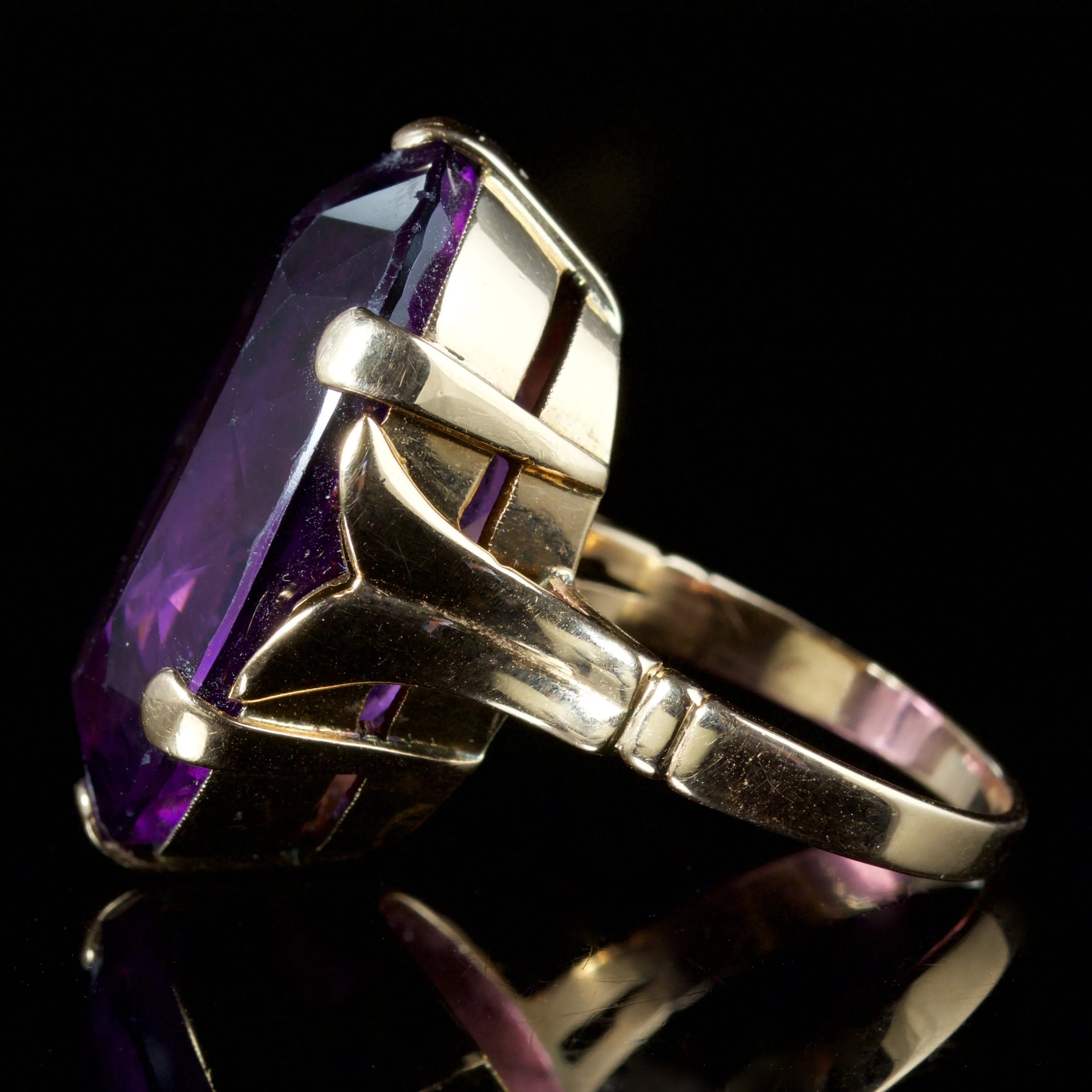 Vintage Large Amethyst Ring 14Ct Gold Circa 1960