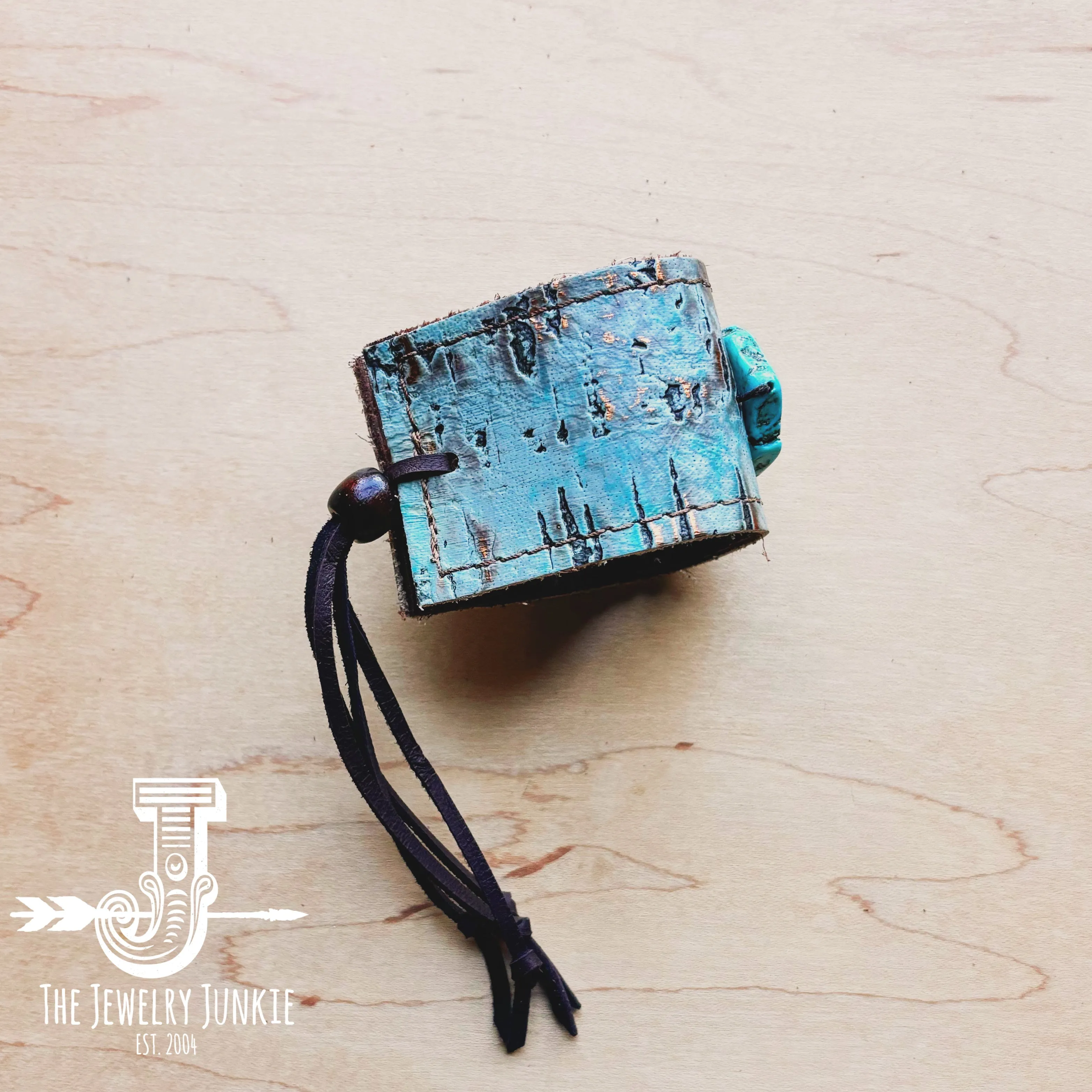 **Wide Turquoise Metallic Leather Cuff w/ Turquoise Slab 009a